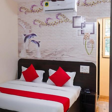 Oyo Flagship 68474 Hotel Viraj Pune Esterno foto