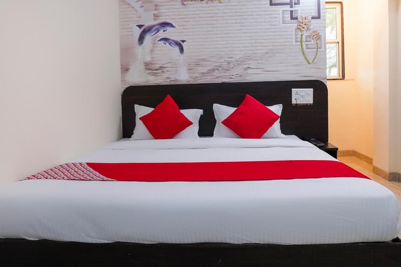 Oyo Flagship 68474 Hotel Viraj Pune Esterno foto