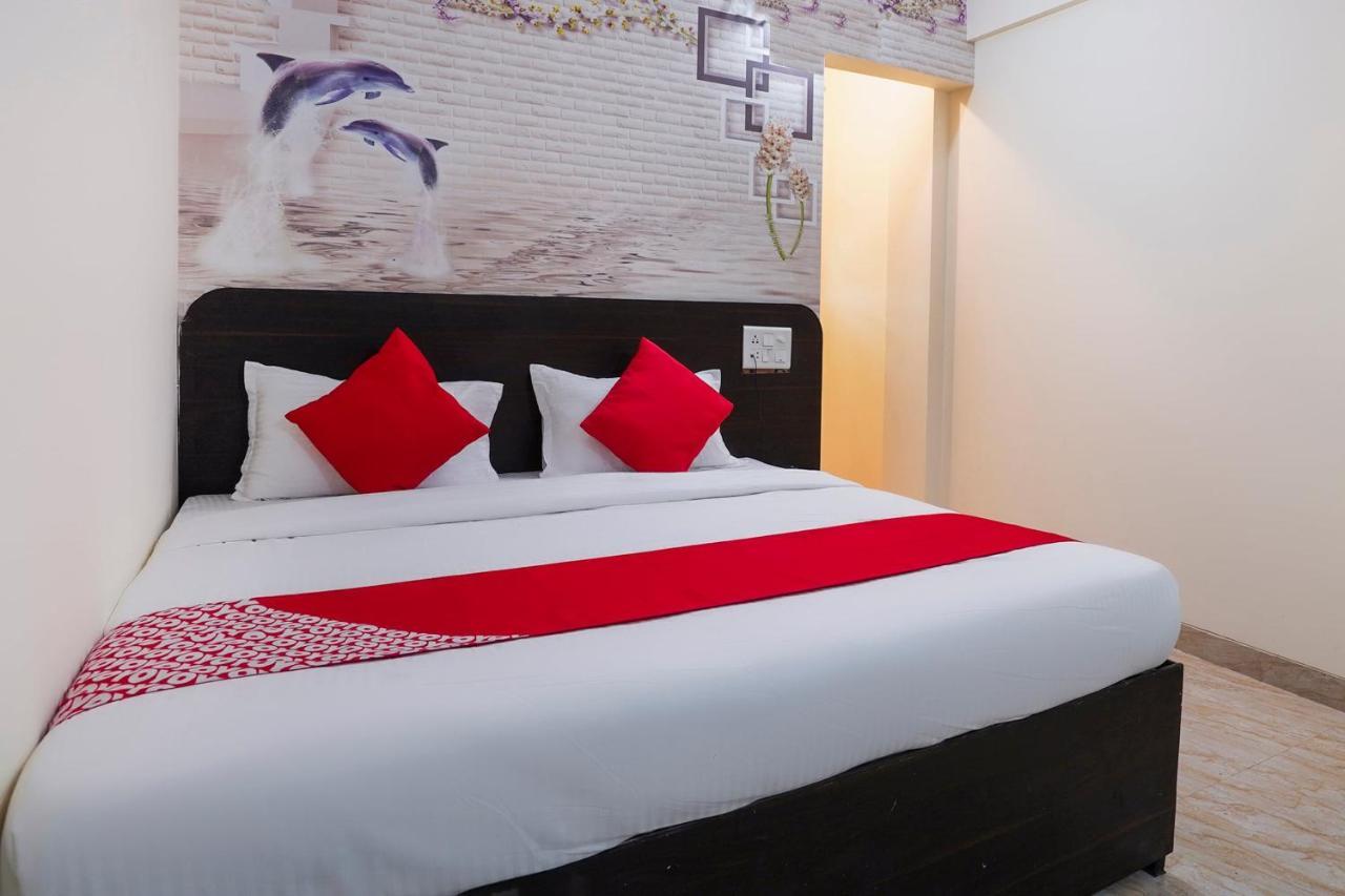 Oyo Flagship 68474 Hotel Viraj Pune Esterno foto