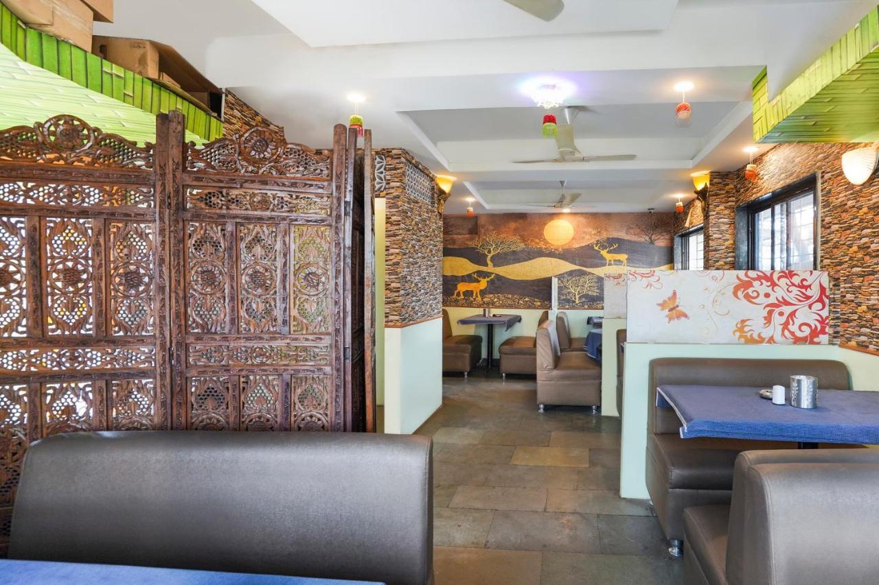 Oyo Flagship 68474 Hotel Viraj Pune Esterno foto